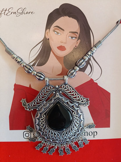 Oxidized Black Enamel Flower Necklace Set - Gift Era Shore